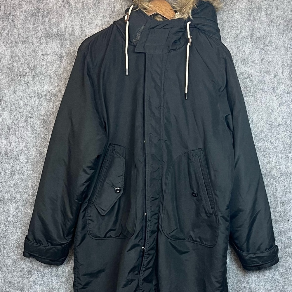 Abercrombie & Fitch Black Puffer Coat with Faux Fur Hood Women’s Size Large